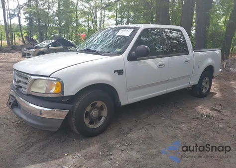 2003 Ford F-150 Lariat/Xlt z USA, uszkodzony, nr VIN 1FTRW07663KD69809